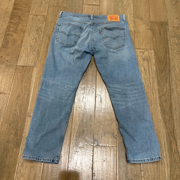 Levi’s Jeans size 34x29 - Picture 2 of 3